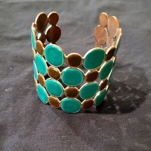 💎 Metal Cuff Bracelet – Gold, Turquoise Blue & Brown | Boho Statement Piece